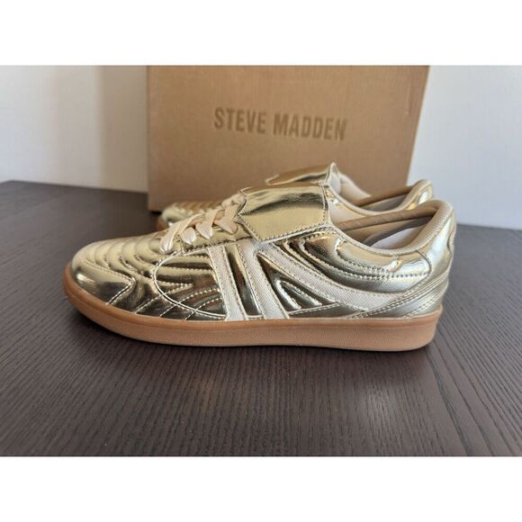 STEVE MADDEN MADRID Sneakers Gold NIB 7 Women’s Shoes Quilted Retro - Picture 5 of 6